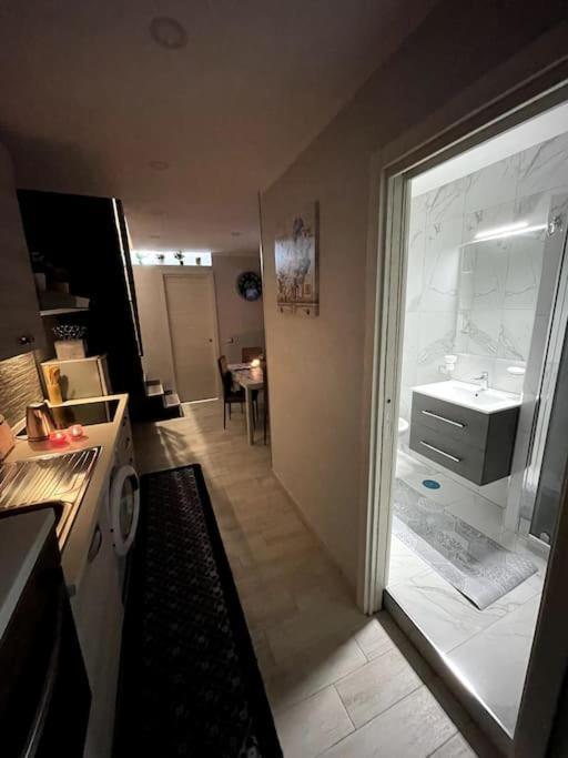 White House Spacca Napoli 외부 사진